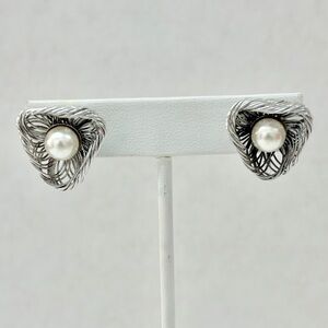 Vintage  Triangle Faux Pearl Woven Wire Clip On Earring